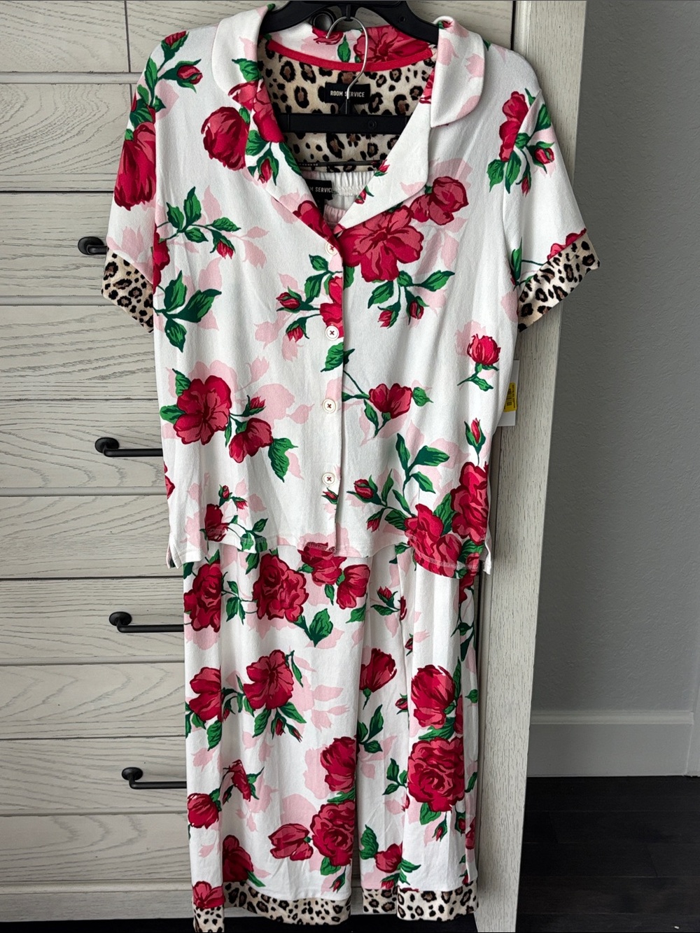 Floral Short-Sleeve Pajama Set in White with Pink Roses